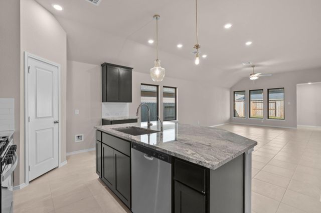 31992 Retama Ranch Lane, Conroe, TX 77386