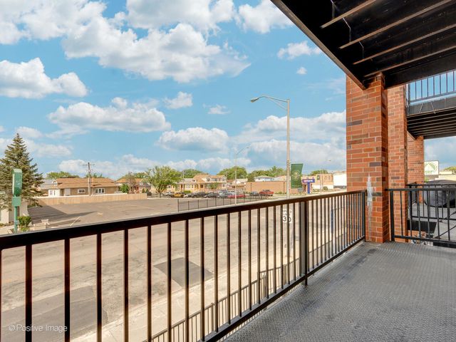 7353 W GRAND Avenue 3E, Elmwood Park, IL 60707