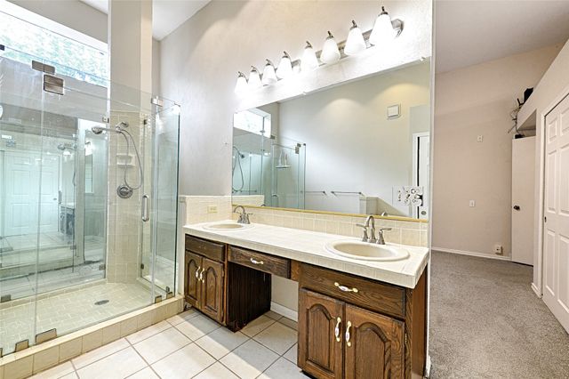 14900 Le Grande Drive, Addison, TX 75001