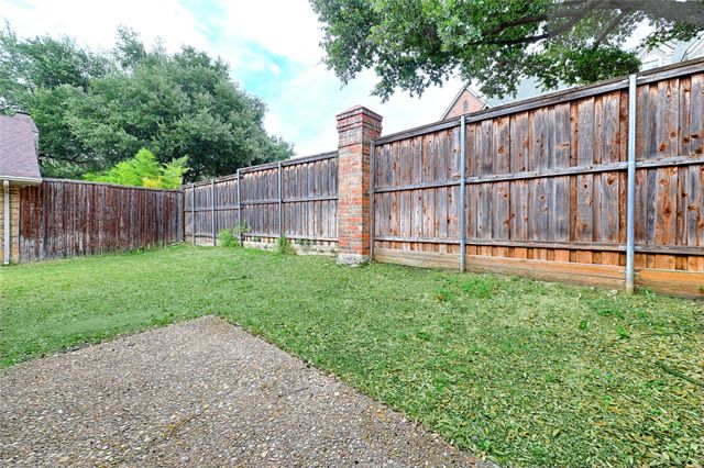 14900 Le Grande Drive, Addison, TX 75001