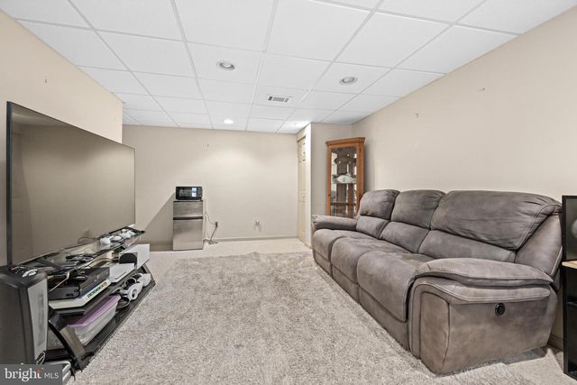 723 THORNHILL DR, Collegeville, PA 19426