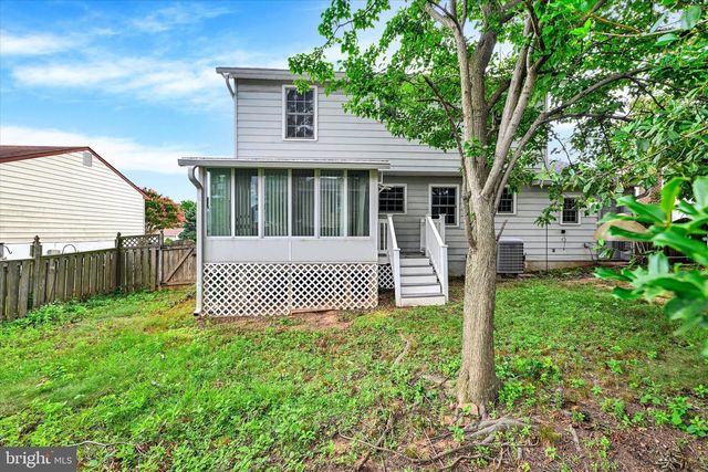 502 THERESA AVE, Essex, MD 21221