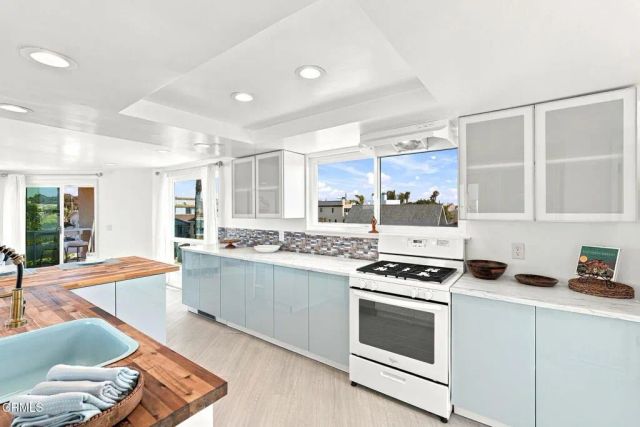 2301 Chico Court, Oxnard, CA 93035