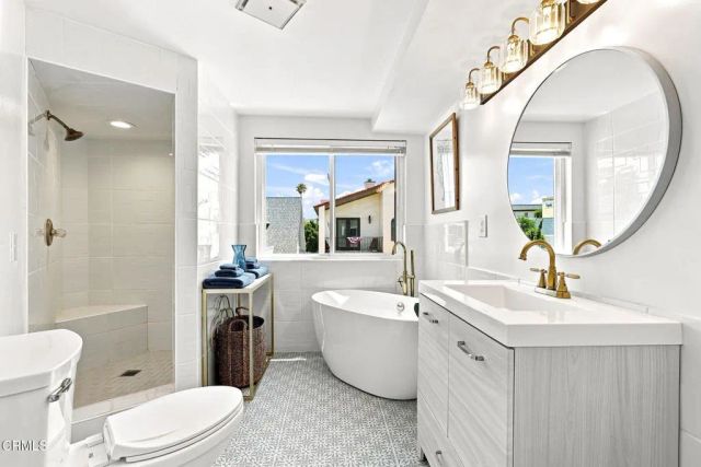 2301 Chico Court, Oxnard, CA 93035
