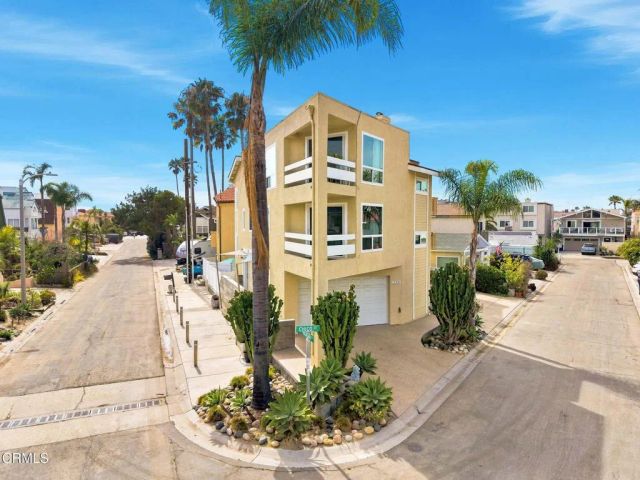 2301 Chico Court, Oxnard, CA 93035
