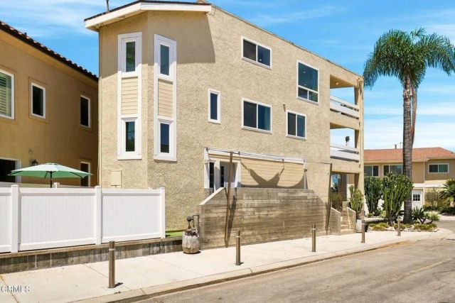 2301 Chico Court, Oxnard, CA 93035