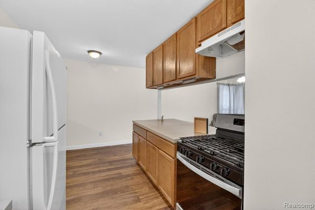 1459 Grove Road, Ypsilanti, MI 48198