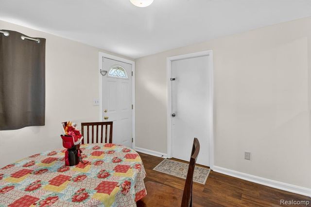 1459 Grove Road, Ypsilanti, MI 48198