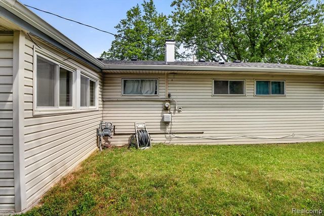 1459 Grove Road, Ypsilanti, MI 48198