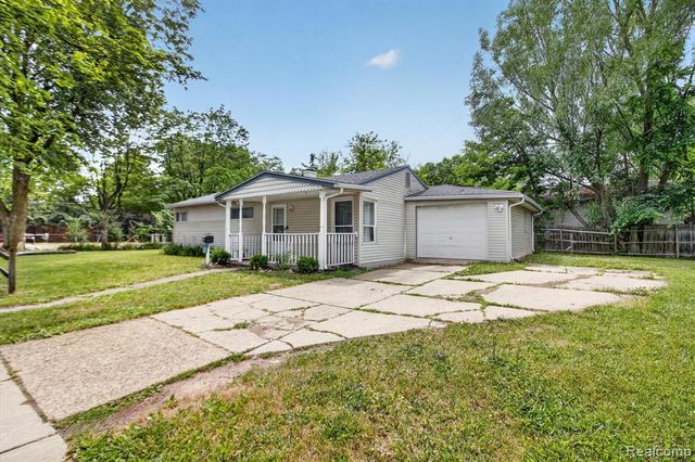 1459 Grove Road, Ypsilanti, MI 48198
