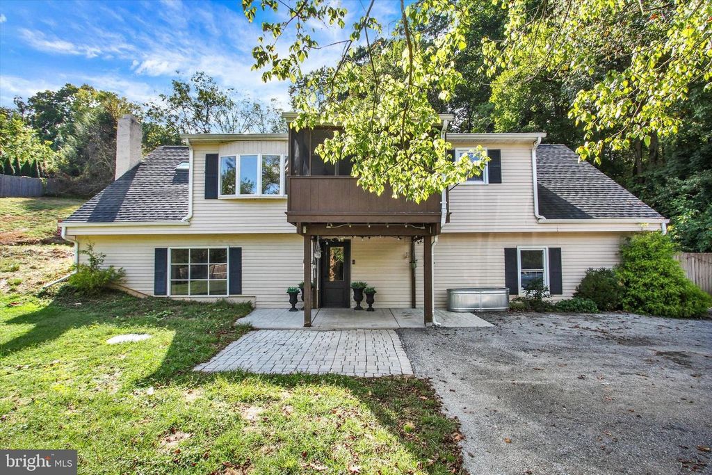 1753 BLACK ROCK RD, Hanover, PA 17331
