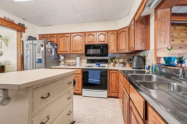 218 Kalamazoo Street, Otsego City, MI 49078