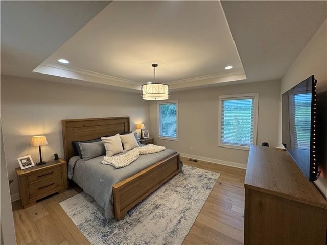 15597 W 168th Place, Olathe, KS 66062