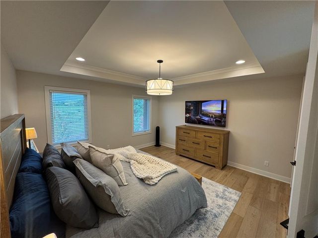 15597 W 168th Place, Olathe, KS 66062