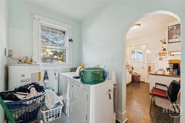 522 E 38th Street B, Savannah, GA 31401