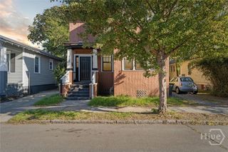 522 E 38th Street B, Savannah, GA 31401