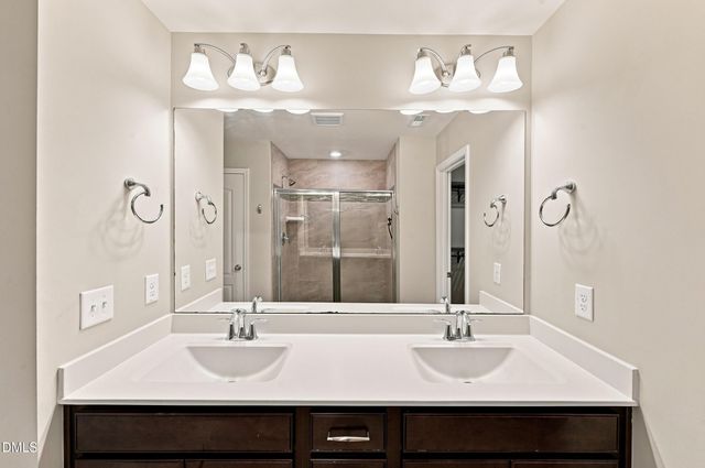 1217 Watcher Way, Apex, NC 27502