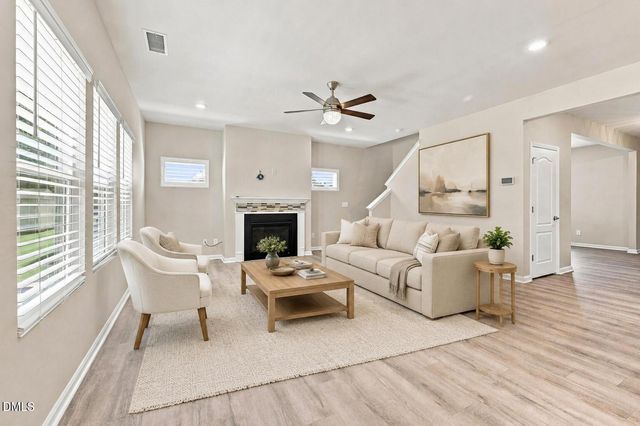 1217 Watcher Way, Apex, NC 27502