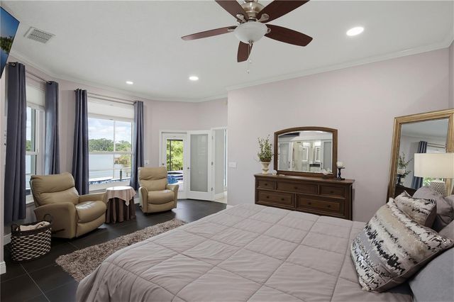 330 ENGLISH LAKE DRIVE, Winter Garden, FL 34787