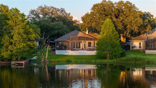 330 ENGLISH LAKE DRIVE, Winter Garden, FL 34787
