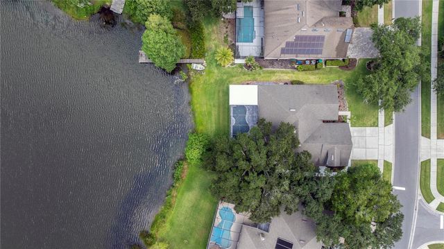 330 ENGLISH LAKE DRIVE, Winter Garden, FL 34787