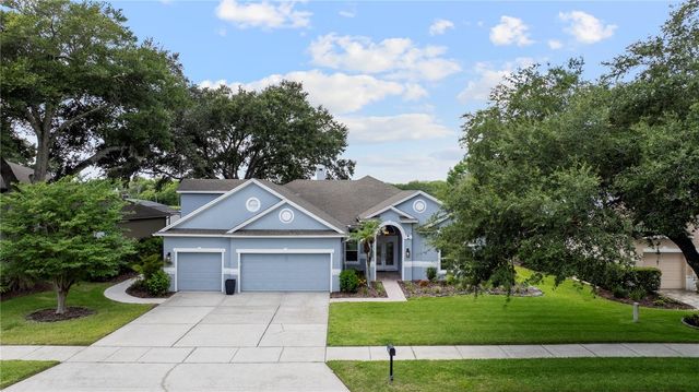 330 ENGLISH LAKE DRIVE, Winter Garden, FL 34787