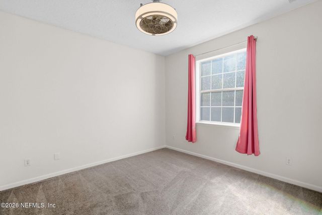 7907 DAWSONS CREEK Drive, Jacksonville, FL 32222