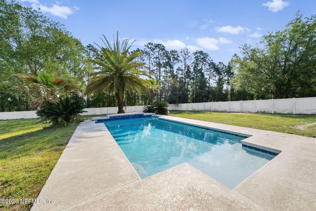 7907 DAWSONS CREEK Drive, Jacksonville, FL 32222