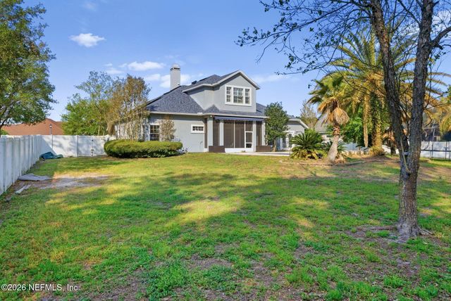 7907 DAWSONS CREEK Drive, Jacksonville, FL 32222