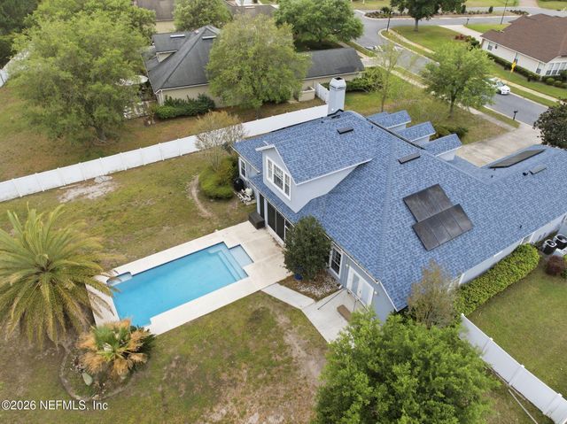 7907 DAWSONS CREEK Drive, Jacksonville, FL 32222