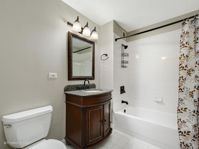 2 E Erie Street 1501, Chicago, IL 60611