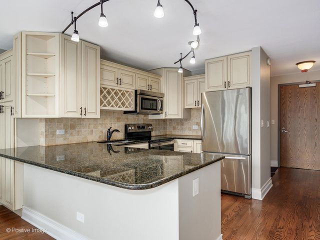 2 E Erie Street 1501, Chicago, IL 60611