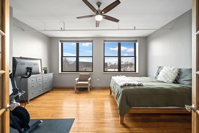 1101 W Armitage Avenue 204, Chicago, IL 60614