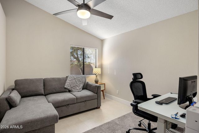 3967 E VERBENA Court, Phoenix, AZ 85044