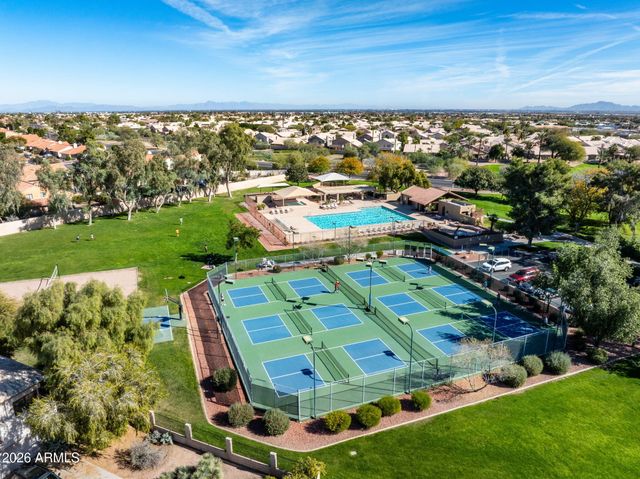 3967 E VERBENA Court, Phoenix, AZ 85044