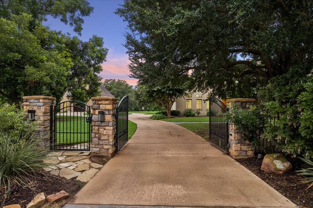4711 Fulbrook Road, Fulshear, TX 77441