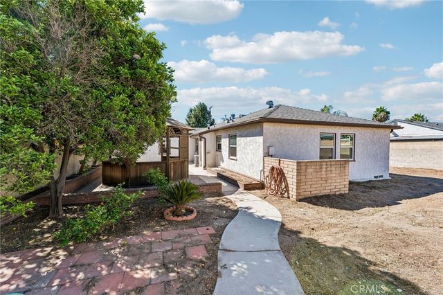 17436 Malaga Street, Fontana, CA 92336