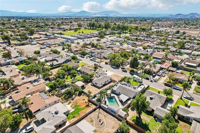 17436 Malaga Street, Fontana, CA 92336