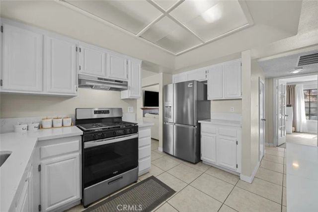 5389 Evergem Avenue, Palmdale, CA 93552