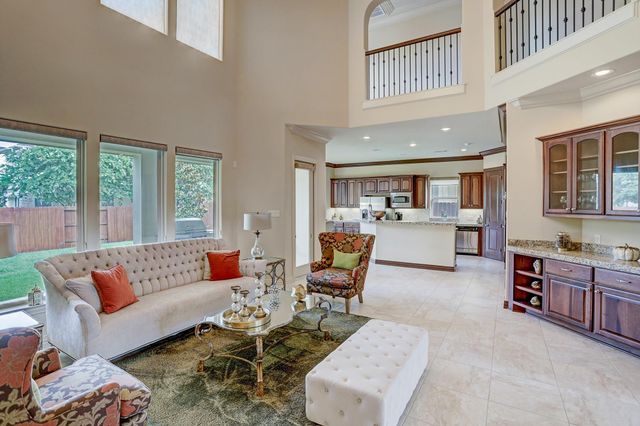 1914 Mystic Arbor Lane, Houston, TX 77077