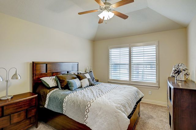 1914 Mystic Arbor Lane, Houston, TX 77077