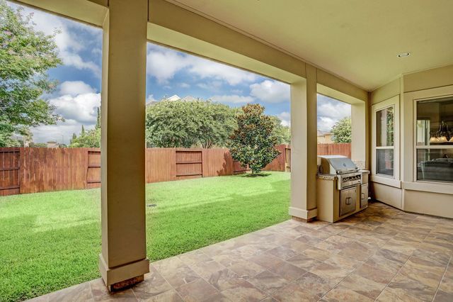 1914 Mystic Arbor Lane, Houston, TX 77077