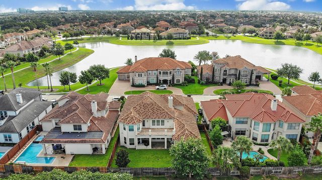 1914 Mystic Arbor Lane, Houston, TX 77077