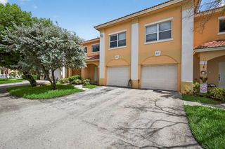 513 Talia Circle, Palm Springs, FL 33461