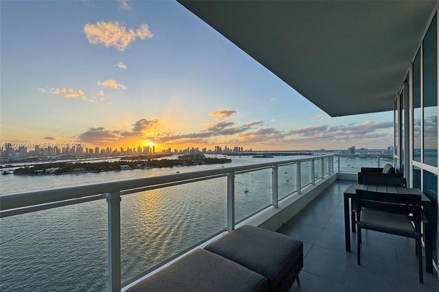 540 W Ave 2114 2114, Miami Beach, FL 33139