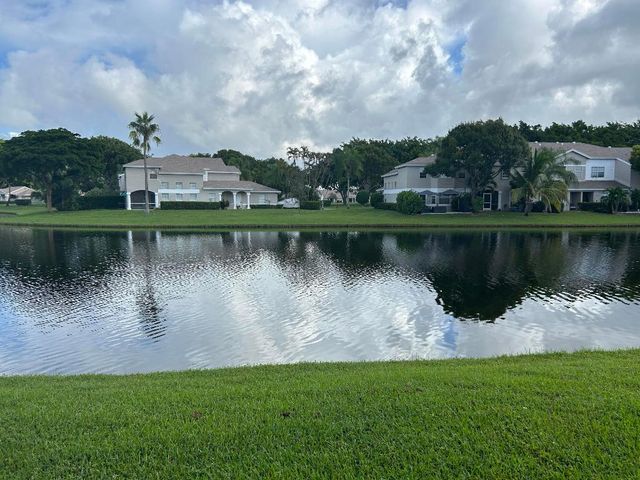 9082 Boca Gardens Parkway C, Boca Raton, FL 33496