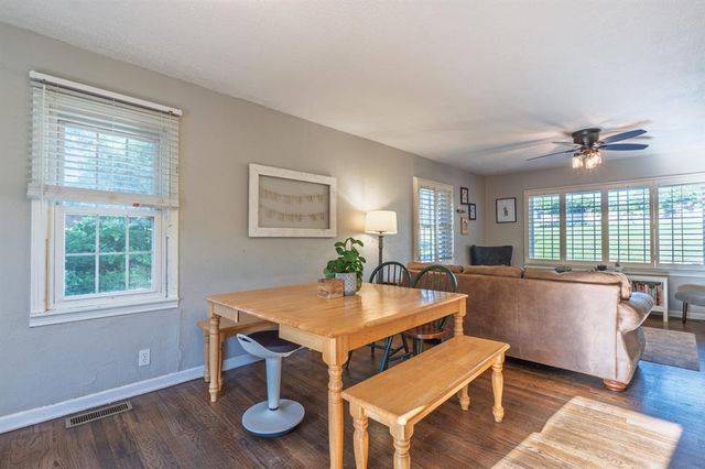 1212 N Park Avenue, Shawnee, OK 74801