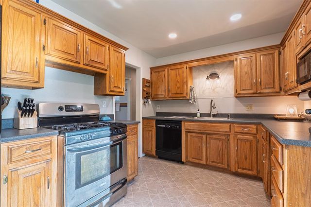 1212 N Park Avenue, Shawnee, OK 74801