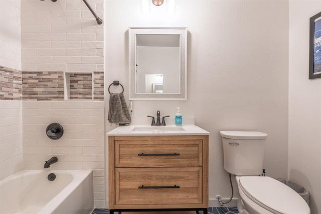 1212 N Park Avenue, Shawnee, OK 74801