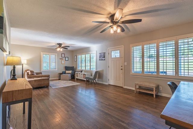 1212 N Park Avenue, Shawnee, OK 74801